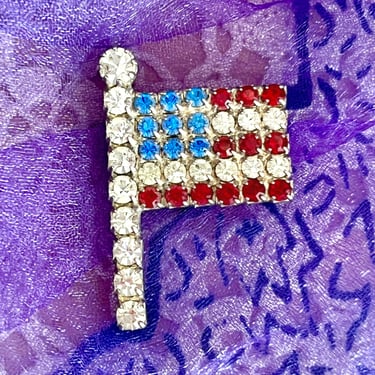 American Flag Brooch, Vintage Rhinestone Stars and Stripes Pin, Small Jewlery, Bling 