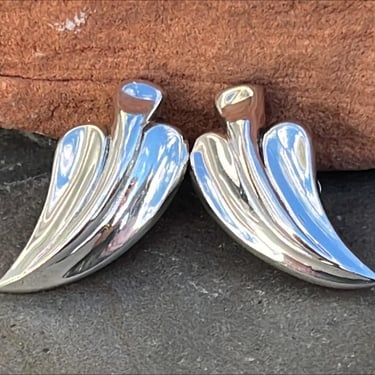 Antonio Pineda ~ Vintage 970 Taxco Silver Curved and Pointed Leaf Screw Back Earrings 