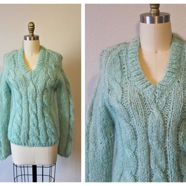 Vintage 1950s 60s aqua Blue Mohair wool cable knit Sweater jumper pin up // Hand Knit in Italy // US S M L 