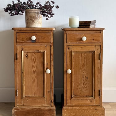 Pair of Antique English Pine Nightstands 