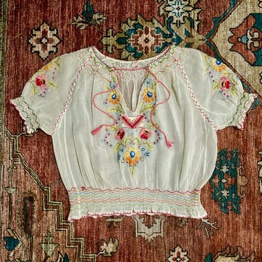 1930s Floral Embroidered Romanian Blouse Folk Blouse Vintage 34 Bust 