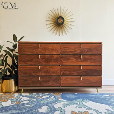 Restored Johnson Carper Mid-century Modern Dresser ***please read ENTIRE listing prior to purchasing SHIPPING is NOT free 