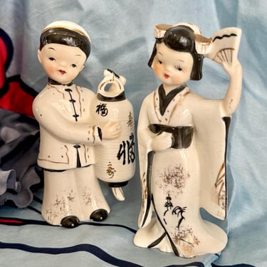 Japanese Couple, Ceramic Porcelain Figurines, Sculptural, Vintage 50s 60s Decor, Mid Century, Set of 2, Made in Japan 