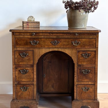 Antique Early 18th Century English Walnut Keyhole Desk 