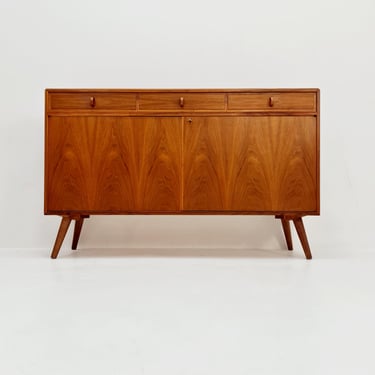 Mid Century Modern Swedish walnut sideboard by B. Fridhagen for Bodafors, 1964 