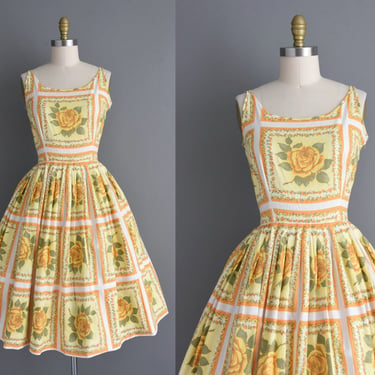 1950s vintage dress | Gorgeous Rose Print Full Skirt Cotton Shirtwaist Dress | Medium | 50s dress 