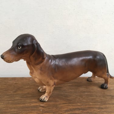Vintage Male Dachshund Figurine, Doxie Lovers, Dog Figurine 