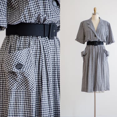 cute cottagecore dress | 80s vintage Henry Lee black white gingham checkered plaid fit and flare flowy cotton dress 