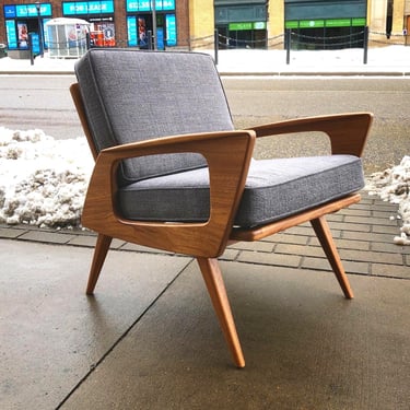 Made In Minnesota Mahogany Lounge Chair 