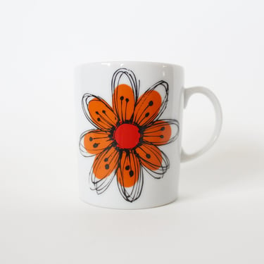 Vintage 60s Slender Mug - Made in Japan - Pop Art Daisy 