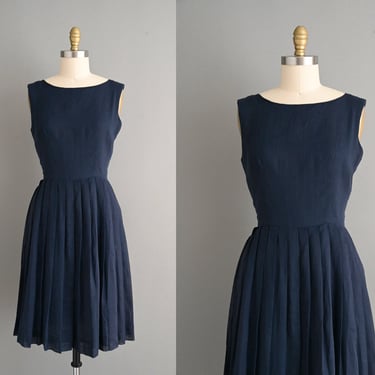 vintage 1950s Navy Blue Cotton Dress - Size Medium 