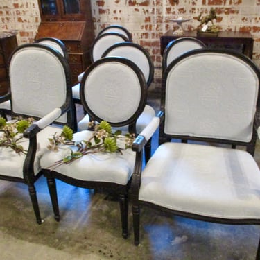 SET OF 8 FRENCH STYLE DINING CHAIRS