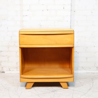 Vintage mcm solid maple nightstand / end table with one drawer by KLING Furniture NY | Free delivery in NYC and Hudson Valley areas 