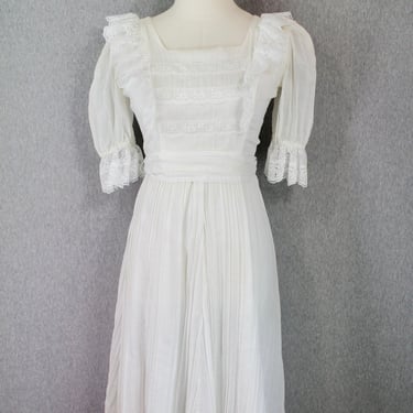1970s Prairie Dress - Hippie Boho Dress - White Cotton Sundress - Cottage Core - Cotton Lace Dress - Summer Dress 