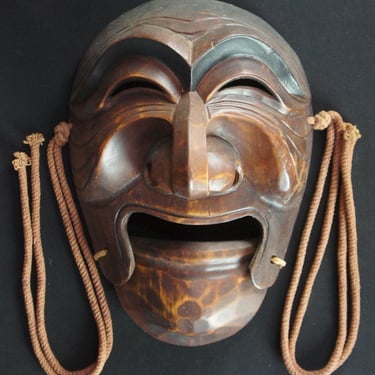 Japan mask folclor wood carving 1950 rural theater hand craft 