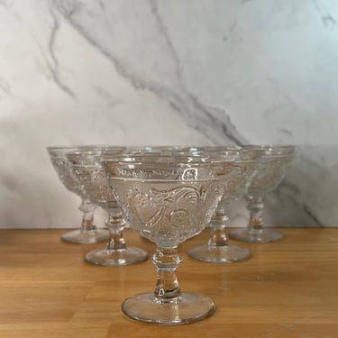 Elegant Set of 6 Clear Glass Sherbet Goblets by Duncan Miller Sandwich 