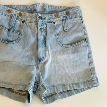 LEI 90s Light Wash Cotton Denim USA Made Studded High Rise Shorts 