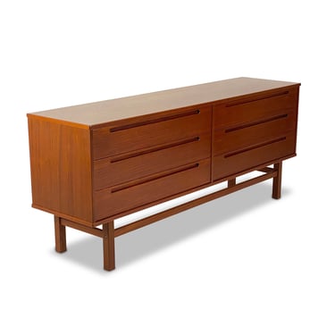 Teak 6-drawer Dresser by Nils Jonsson for Torring Møbelfabrik, Circa 1960s - *Please ask for a shipping quote before you buy. 