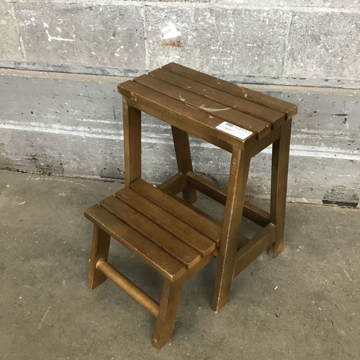 Compact Kitchen Step Stool (Seattle) | Second Use - Seattle and Tacoma ...