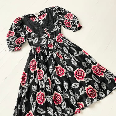 1980s Rose Print Silk Dress with Lace Collar and Balloon Sleeves 