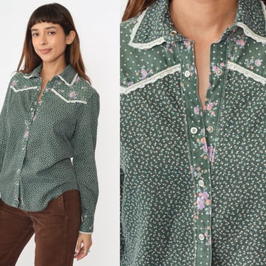 Western Floral Shirt 70s Floral Shirt Green Calico Snap Shirt 1970s Vintage Button Up Shirt Lace Trim Yoke Boho Long Sleeve Prairie Medium 