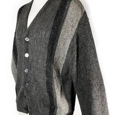 50's - 60's XL Mens Alpaca Fuzzy Cardigan SWEATER Gray Black White Grey Wool Grunge Vintage Rockabilly Shirt Long Sleeve 1950's, 1960's 