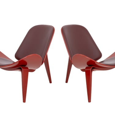 Hans J. Wegner Red CH07 Shell Lounge Chairs, Pair
