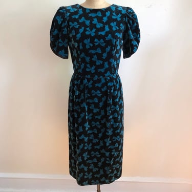 Black and Teal Bow Print Velveteen Midi-Dress by Lanz - 1980s 
