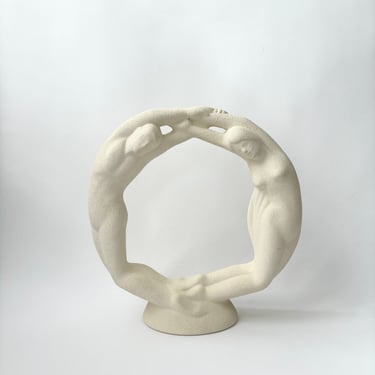 Vintage Midcentury Modern Royal Haeger White Textured Circle of Love Eternity Figure Sculpture 