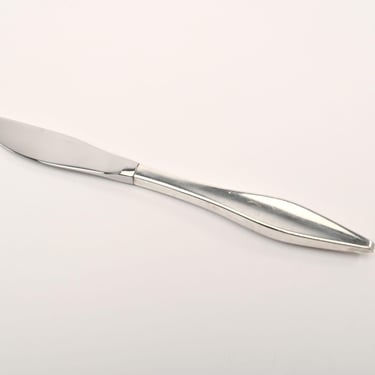 Lark by Reed and Barton Sterling Butter Spreader 6 7/8