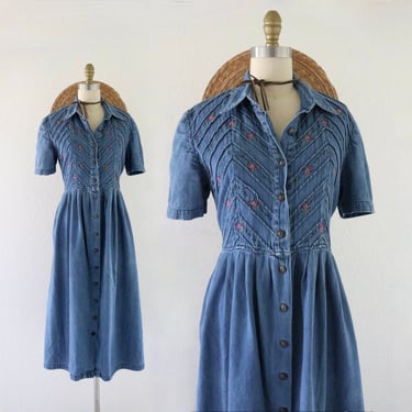 embroidered denim market dress - m - vintage 90s y2k blue jean button front tie back long maxi size medium 