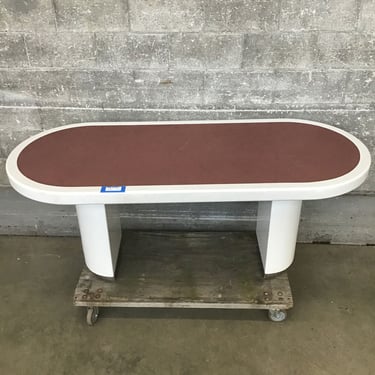 Sleek Deco Table (Seattle)