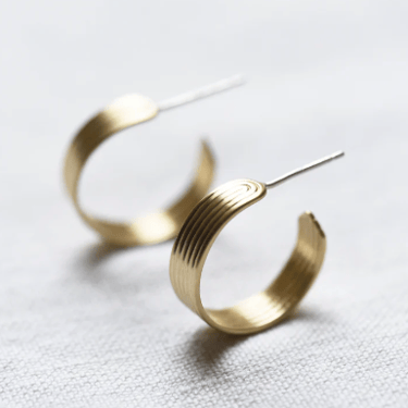 8.6.4 | Large Brass Studs Hoops