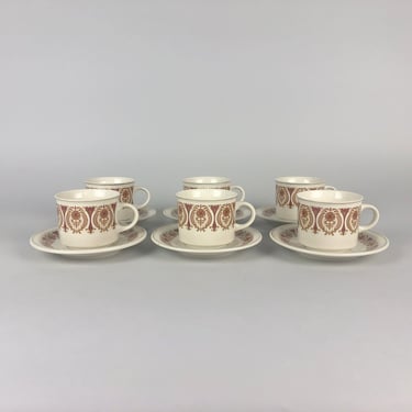 Set of Six Vintage Cups with Sausers / Made in China / Brown Decor / Retro cups 