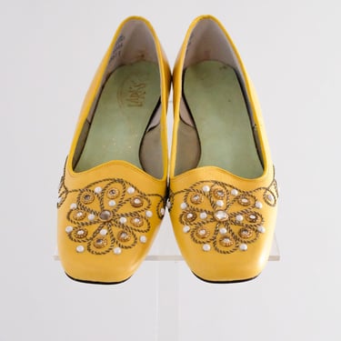 Glorious 1960's NOS Sunny Yellow &amp; Pearl Adorned Heels by Larks / Size 7.5 M