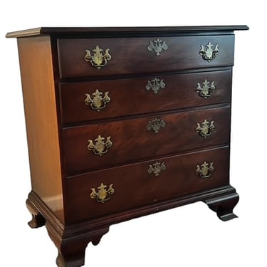Drexel Heritage Chippendale 4 Drawer Mahogany Dresser Chest GW245-04