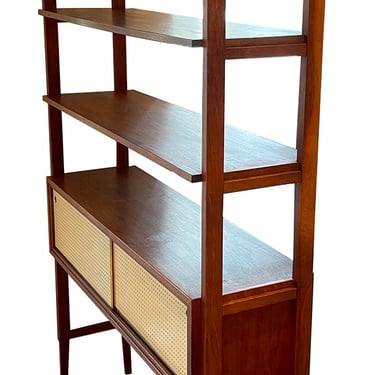 Room divider with cabinet