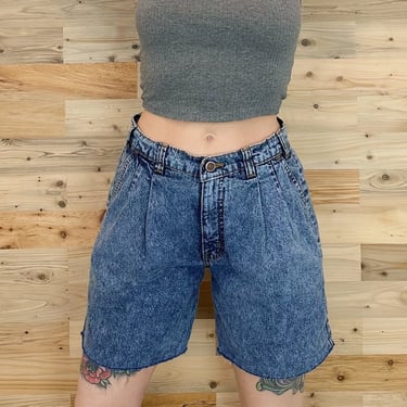 Levi's Cut Off Jean Shorts / Size 26 27 