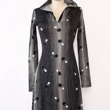 Hooded Graphic Print Dress S-S/M