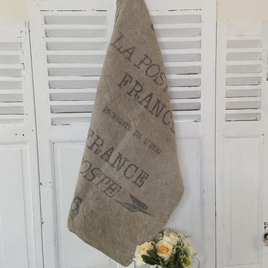 Beautiful rustic vintage French Poste bag in hemp 