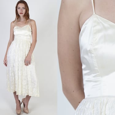Crisp Ivory Lace Satin Dress Size Small, Spaghetti Strap Shiny Bustier, Vintage 1980's Plain Full Skirt Wedding Party Maxi 