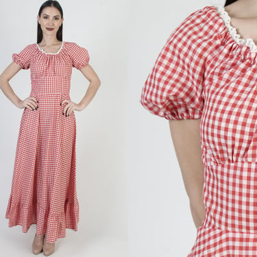 Gingham Checkered Country Dress, All Over Plaid Print, Off The Shoulder Neckline, 70s Prairie Tiered Skirt 