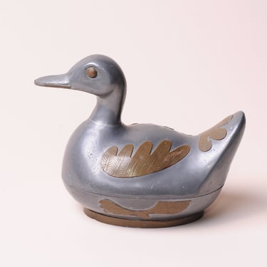 Vintage Metal Duck 