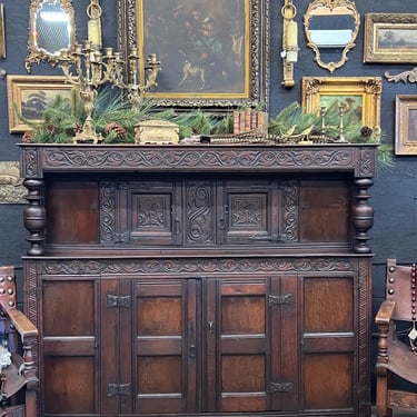 1730s Scottish castle hunt court cupboard , oak 