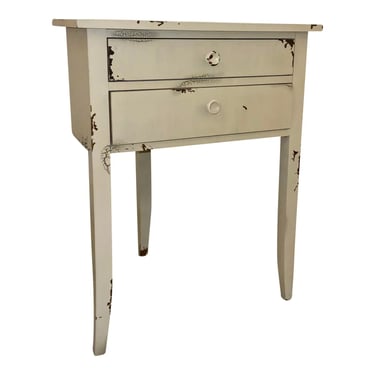Thomas O'Brien for Hickory Chair White Distressed Elcy End Table