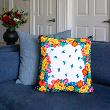 Retro floral accent pillow 18” upcycled fabric throw pillow cover pillow case decorative Pillow for Bed housewarming gift - Ellemichelle 