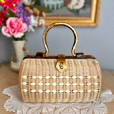 Vintage Basket Purse, Lucite Frame, Handle, Beaded, Pin Up Style, 50s 60s Rattan Handbag, Made in Hong Kong 