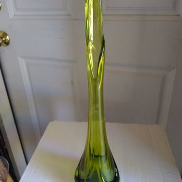 MID CENTURY MODERN Green Swung Glass Vase, Fayette Style, Mid Century Home Decor 