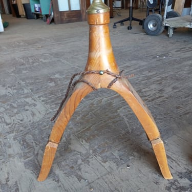 Camel Saddle Stool Legs 14.675x17.75