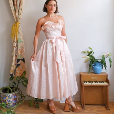 Vintage 80s Gunne Sax Candy Stripe Strapless Gown/ 1980s Pink White Sweetheart Dress with Full Skirt/ Size Small 